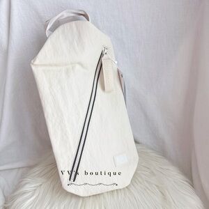 NWT Lululemon Fast Track Bag 2.0 9L Light Ivory Cream White Limited Edition RARE